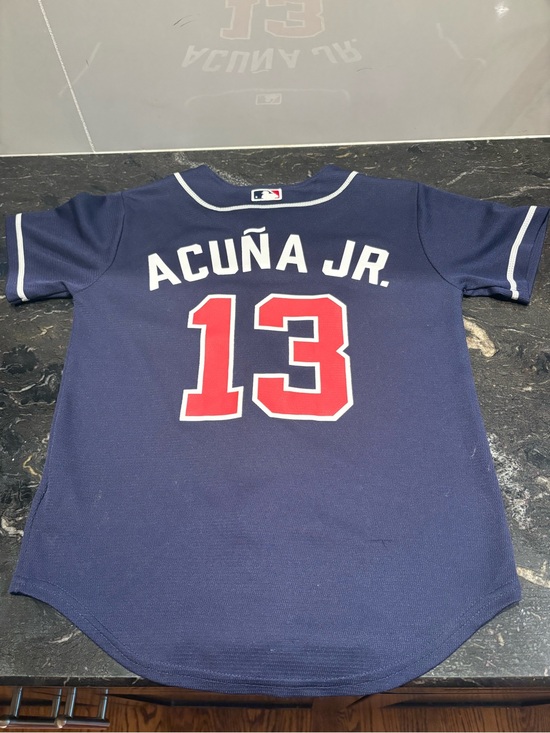 Majestic Other - Youth Atl Braves Jersey lightly used youth small